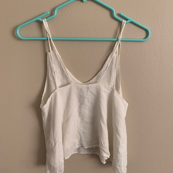 Flowy cropped tank top - Picture 2 of 5